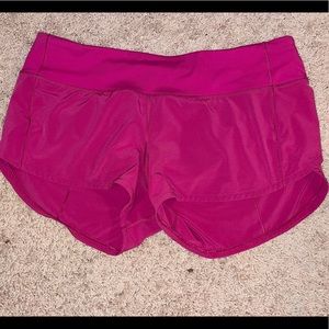 size 8 lululemon speed up shorts!!!